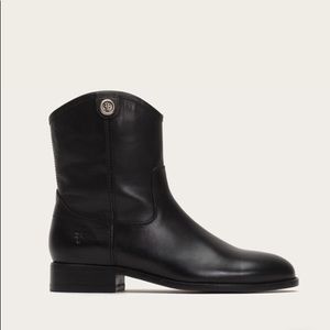 Frye Melissa Short black leather Boots